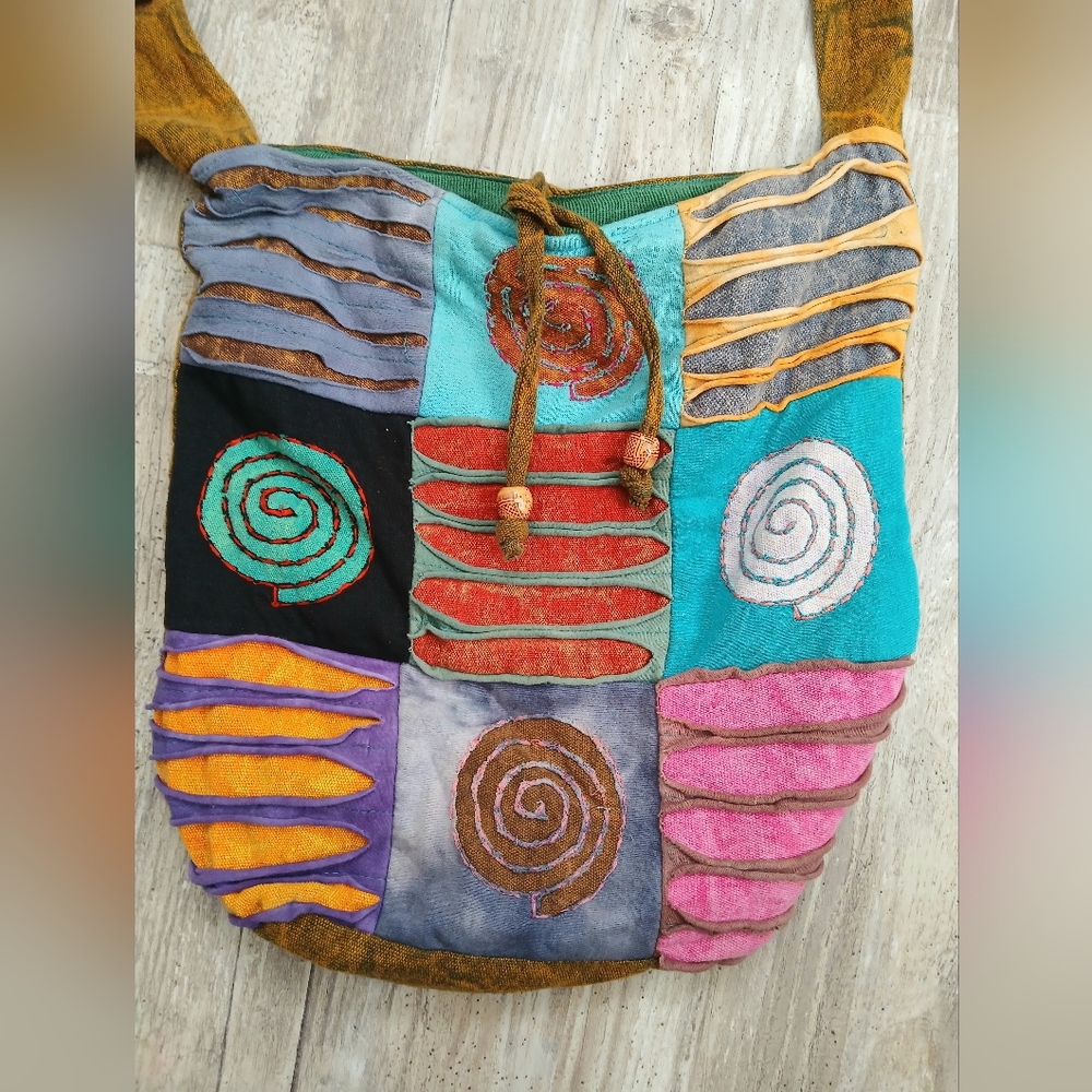 Boho Patchwork Sling Bag India Cotton Hippie Hobo Crossbody Festival Bag - Picture 3 of 9